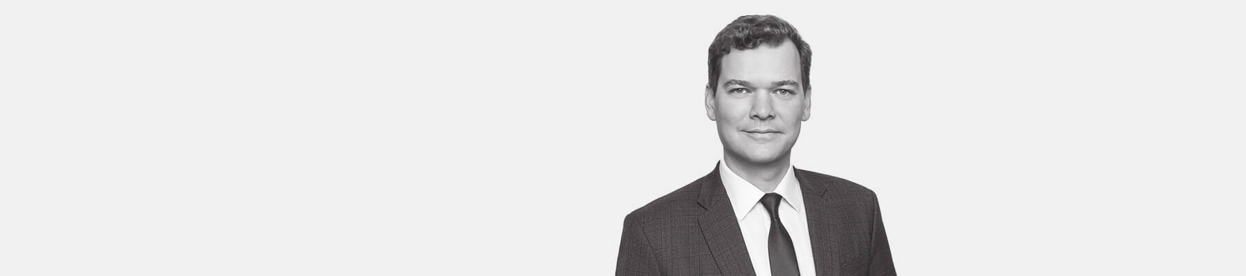 Bio Banner_Alexander Soutter_1800x400